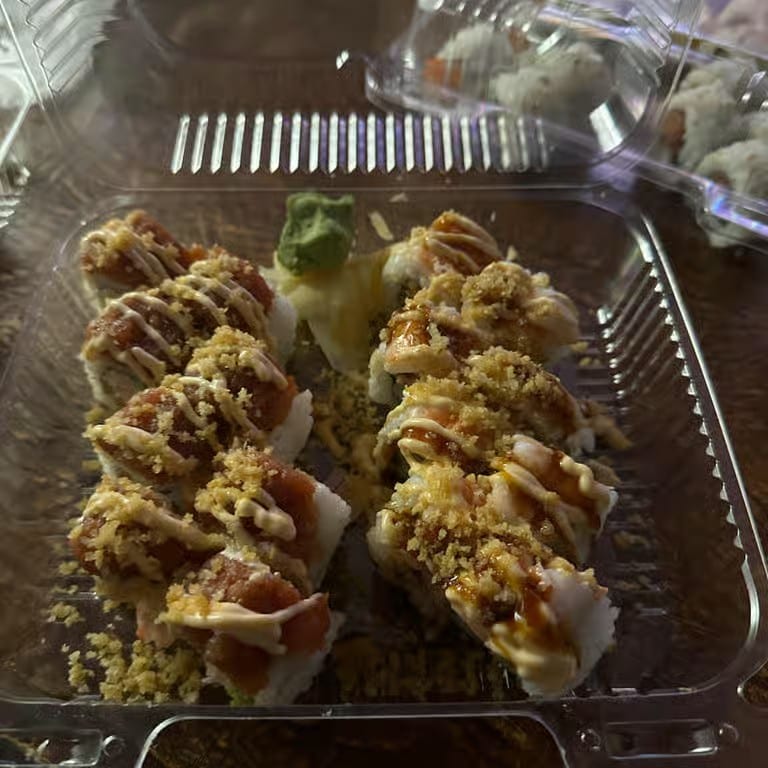 Spicy Tuna Roll Delight